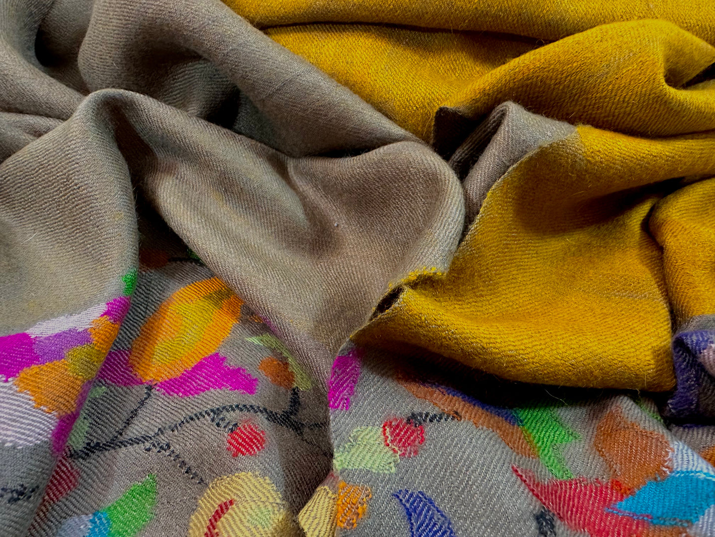 Kani Cashmere Shawl - Reversible