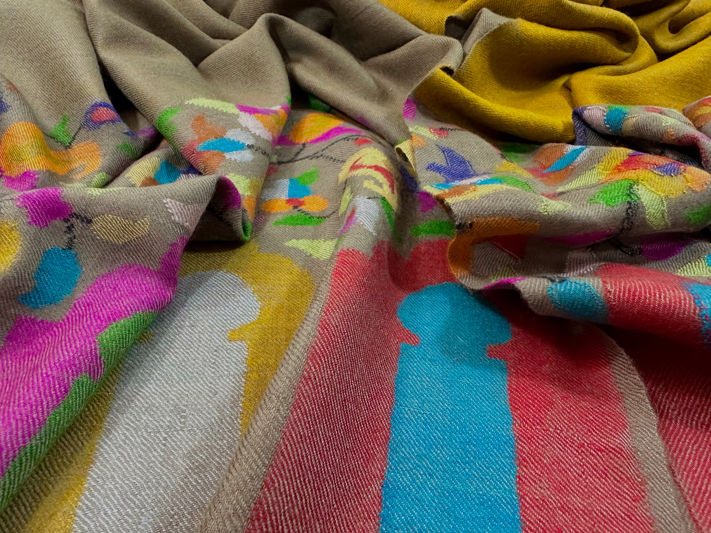Kani Cashmere Shawl - Reversible