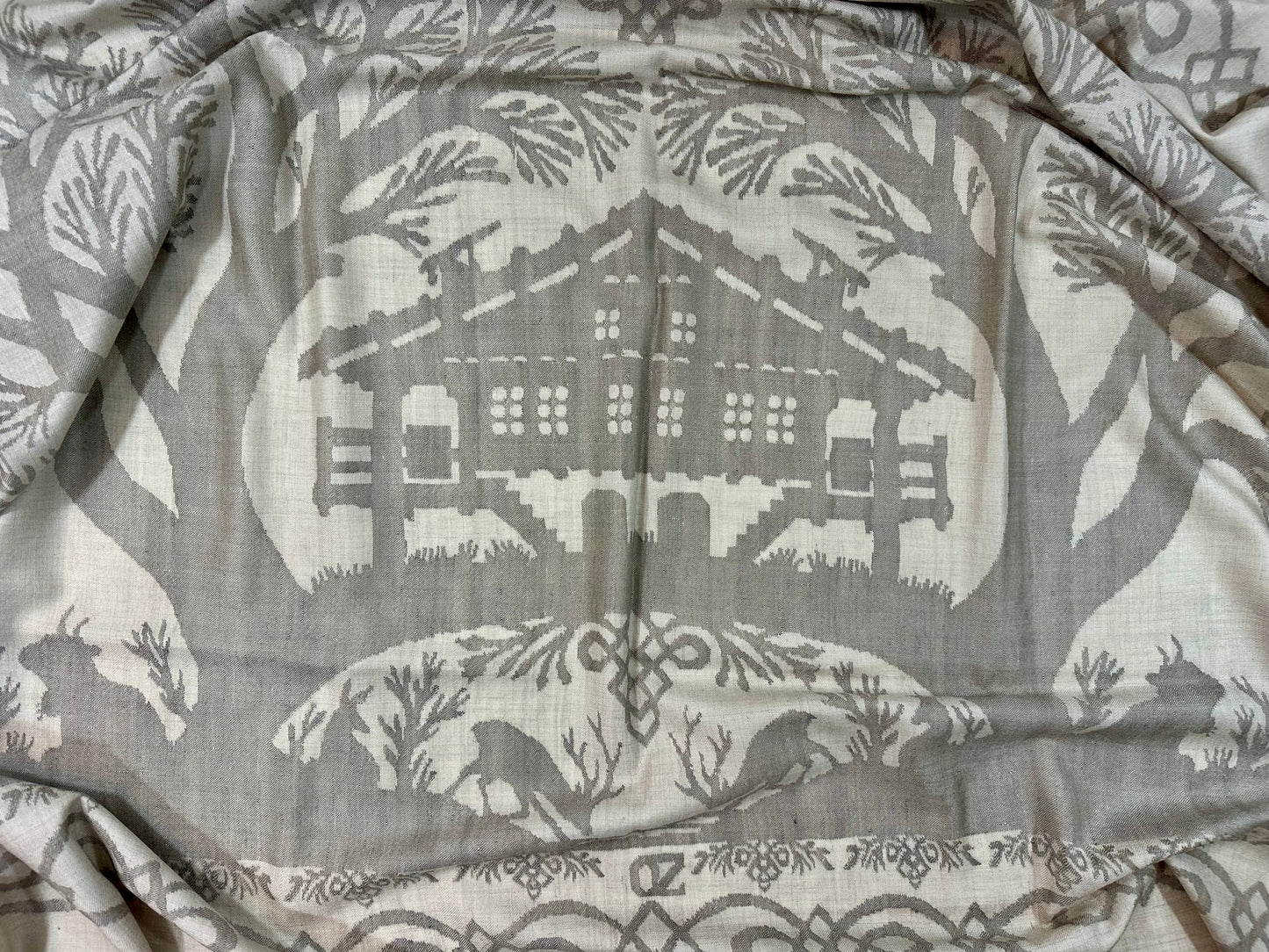 Kani Cashmere Shawl - Swiss Scheerenschnitt